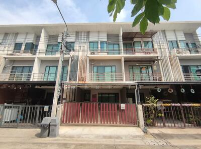 ขาย - J Grand Sathorn-Kalapapruek : เจ แกรนด์ สาทร-กัลปพฤกษ์, กรุงเทพ