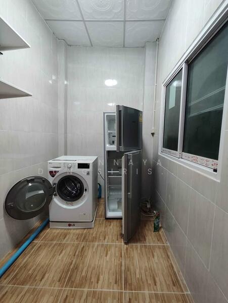 ขาย - ทาวน์เฮ้าส์ 3-ห้องนอน, กรุงเทพ