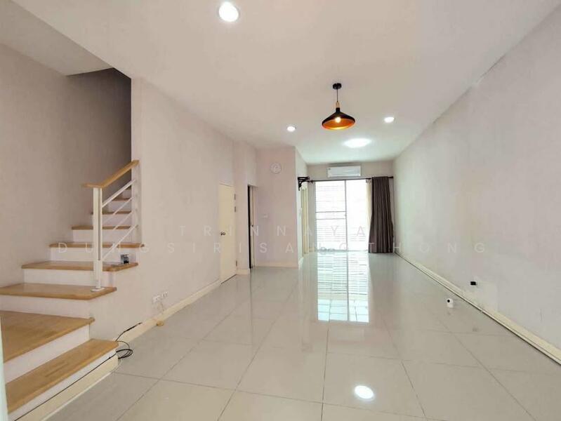 ให้เช่า - Baan Klang Muang Ladprao 87 : บ้านกลางเมือง ลาดพร้าว 87, กรุงเทพ