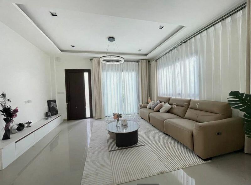 ให้เช่า - Patta Element : ภัททา เอลเลเมนท์, ชลบุรี