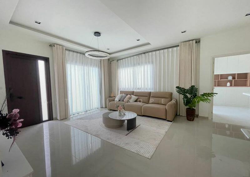 ให้เช่า - Patta Element : ภัททา เอลเลเมนท์, ชลบุรี