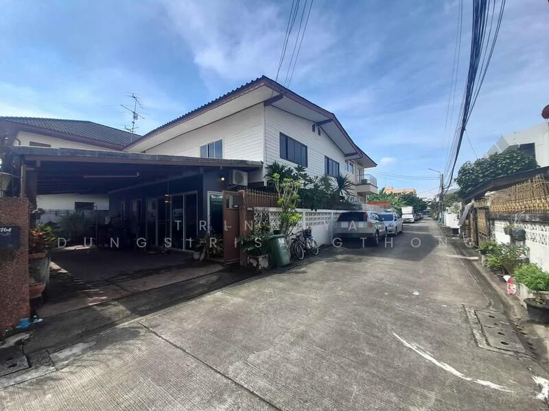 ขาย - บ้าน 4-ห้องนอน, กรุงเทพ