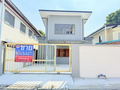 ขาย - เพชรเกษม 77/2 แขวงหนองค้างพลู เขตหนองแขม กรุงเทพมหานคร 10160, กรุงเทพ