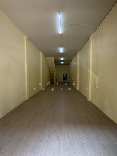 โถงชั้น1 มองเข้าจากหน้าบ้าน