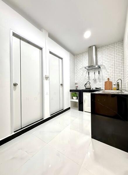 For Sale - ซอยจรัญ 37, Bangkok