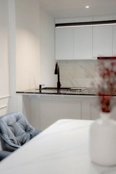 For Sale - ทาวน์โฮมรีโนเวทใหม่ ทำเลกลางเจ็ดยอด เชียงใหม่ เดินทางเพียง 1 km. To Maya - One Nimman, 1.5 km. To CM, Chiang Mai