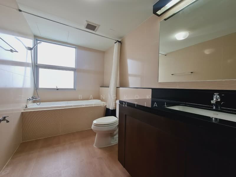 Y.O. Place, Bangkok, 223 Soi Sai Nam Thip 2, Khlong Toei, Khlong Toei, Bangkok, 2 Bedrooms, 105 sqm, Apartment For Rent, by Bangkok Residential, 500056038 - DDproperty.com