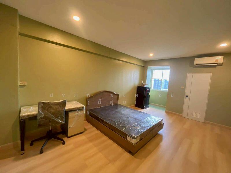 For Sale - Eua Amornsuk Condo Ramkhamhaeng 1, Bangkok