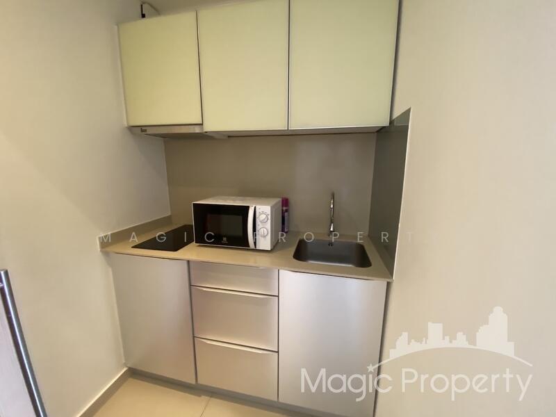 The Lofts Ekkamai, Bangkok, 1415 Sukhumvit Road, Phra Kanong Nua, Watthana, Bangkok, 1 Bedroom, 35 sqm, Condo For Rent, by Magic Property, 500056310 - DDproperty.com