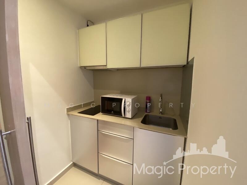 The Lofts Ekkamai, Bangkok, 1415 Sukhumvit Road, Phra Kanong Nua, Watthana, Bangkok, 1 Bedroom, 35 sqm, Condo For Rent, by Magic Property, 500056310 - DDproperty.com