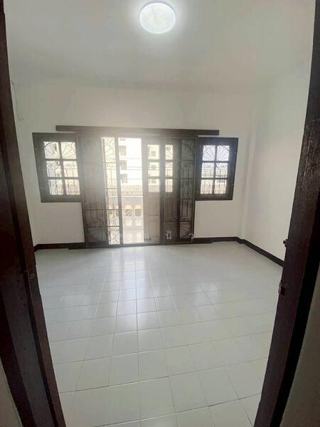 For Rent - ซอยประชาราษฎร์บำเพ็ญ 9, Bangkok