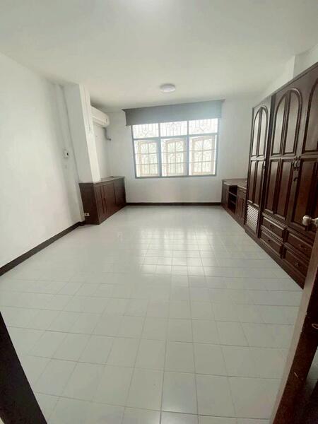 For Rent - ซอยประชาราษฎร์บำเพ็ญ 9, Bangkok