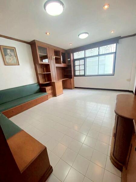 For Rent - ซอยประชาราษฎร์บำเพ็ญ 9, Bangkok