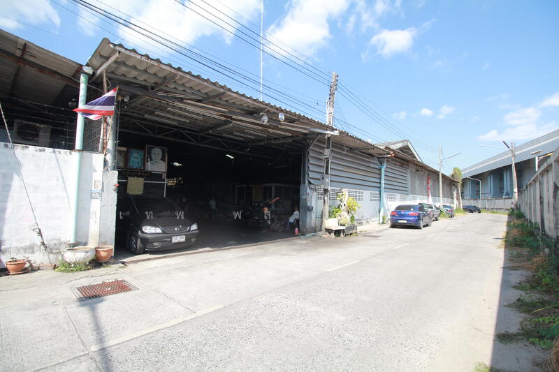 Red-Zone Industrial Land with Warehouse for Sale in Chonburi 3-2-74 Rai, Adjacent to Global House, Chon Buri (Pattaya), Ban Suan, Muang Chon Buri, Chon Buri (Pattaya), , 5,800 sqm, Warehouse/Factory For Sale, by สุเทพ พสุวณิชย์กุล, 500056380 - DDproperty.com