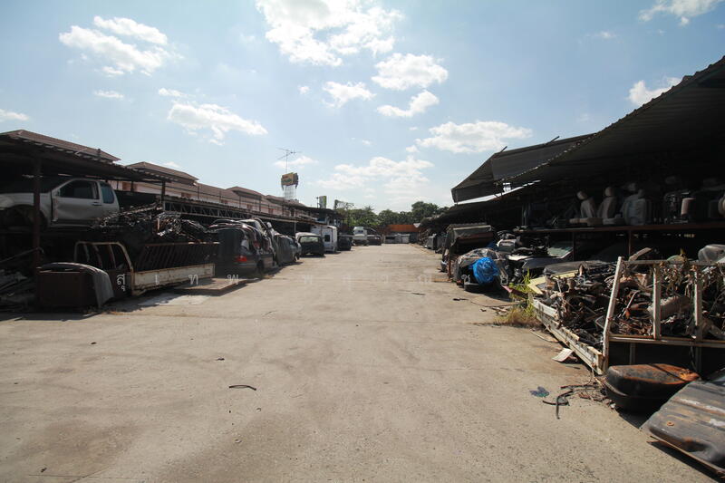 Red-Zone Industrial Land with Warehouse for Sale in Chonburi 3-2-74 Rai, Adjacent to Global House, Chon Buri (Pattaya), Ban Suan, Muang Chon Buri, Chon Buri (Pattaya), , 5,800 sqm, Warehouse/Factory For Sale, by สุเทพ พสุวณิชย์กุล, 500056380 - DDproperty.com