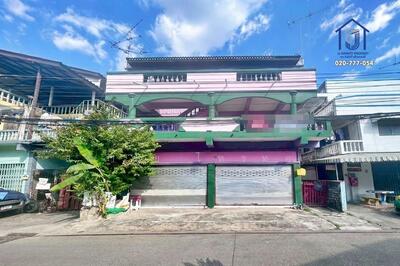 ขาย - ซอยรังสิต-นครนายก 4 เทศบาลนครรังสิต ตำบลประชาธิปัตย์ อำเภอธัญบุรี ปทุมธานี, ปทุมธานี