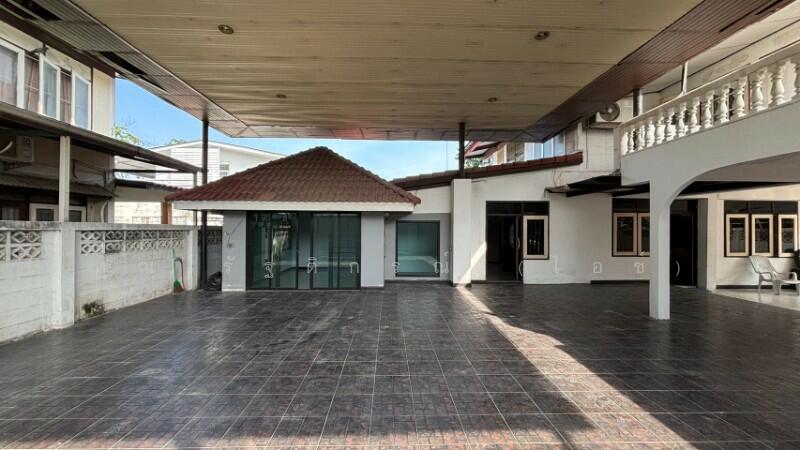 For Sale - บ้านการเคหะท่าทราย ซอยประชาชื่น 12, Bangkok