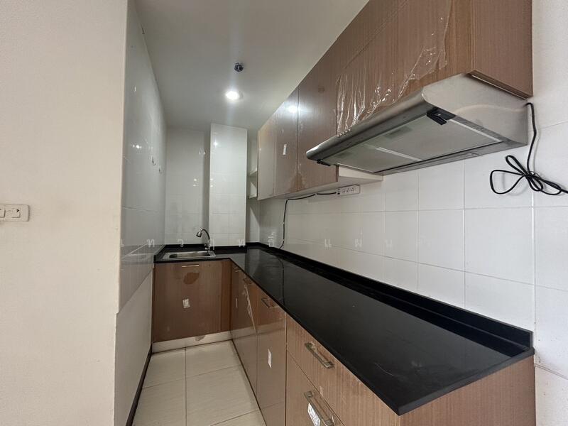 ขาย - P. Thana Tower : ป. ธนา ทาวเวอร์, กรุงเทพ