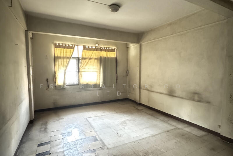 ให้เช่า - ให้เช่า อาคารพาณิชย์ กรุงเทพ สุขุมวิท เขตวัฒนา ใกล้ BTS เอกมัย BRE26283, กรุงเทพ