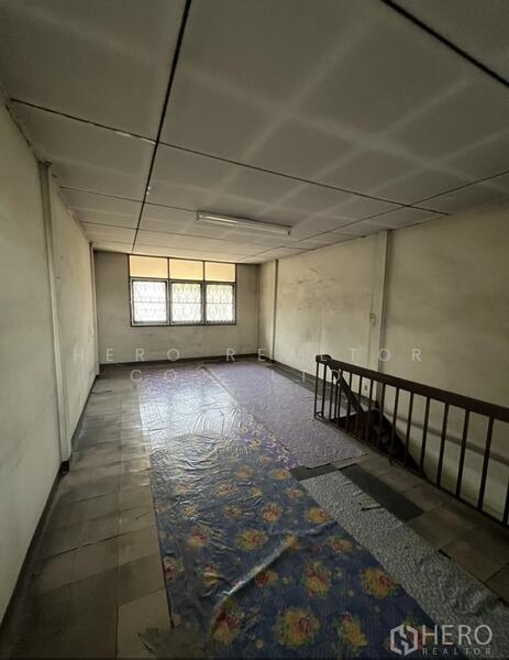 ให้เช่า - ให้เช่า อาคารพาณิชย์ กรุงเทพ สุขุมวิท เขตวัฒนา ใกล้ BTS เอกมัย BRE26283, กรุงเทพ