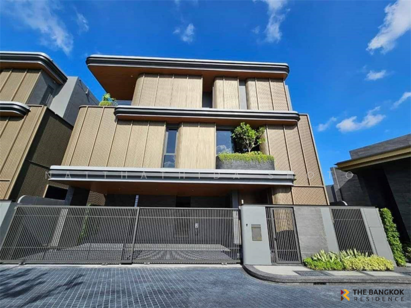 ขาย - BuGaan Rama 9-Meng Jai : บูก้าน พระราม 9-เหม่งจ๋าย, กรุงเทพ