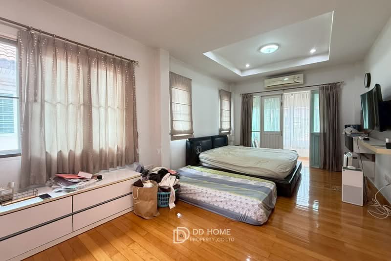 Ratirom Park Ratchapruek-Suan Phak 32, Nonthaburi, Bang Kruai–Jong Thanom Road (Soi Suan Phak 32), Mahasawat, Bang Kruai, Nonthaburi, 4 Bedrooms, 140 sqm, Townhouse For Sale, by ธวินันท์ มิ่งมงคล, 500057186 - DDproperty.com