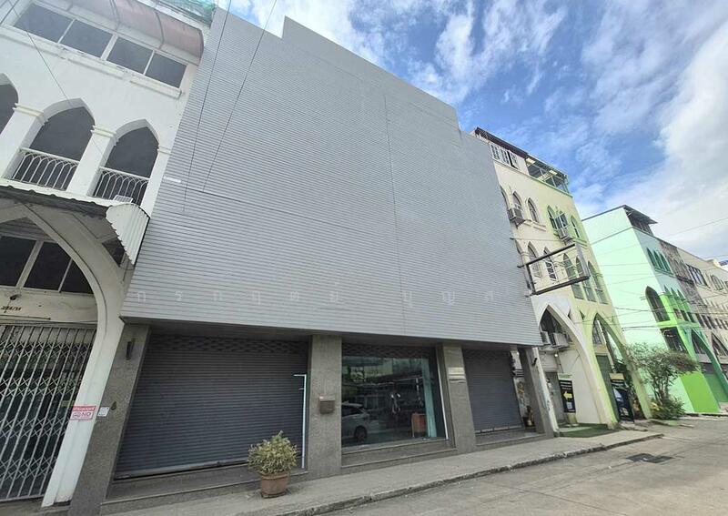 ขาย - ตึก 4 ชั้น 3 คูหา ( ติดกัน ) ซอยเพชรเกษม 84, กรุงเทพ