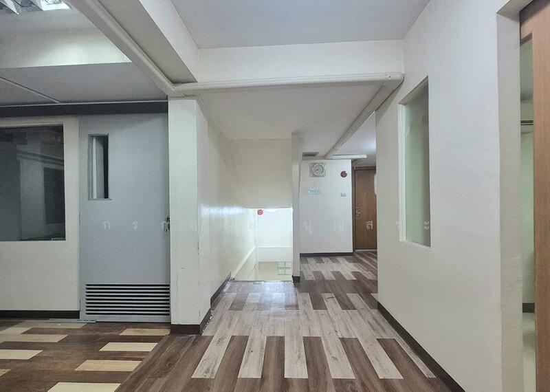 ขาย - ตึก 4 ชั้น 3 คูหา ( ติดกัน ) ซอยเพชรเกษม 84, กรุงเทพ