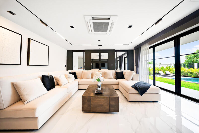 For Sale - Highgrove Villas, Chon Buri (Pattaya)