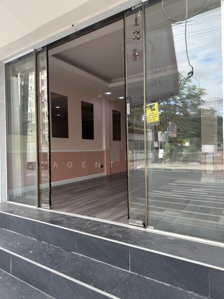 ให้เช่า - Commercial building for rent in Town in Town (SPSAD3713), กรุงเทพ