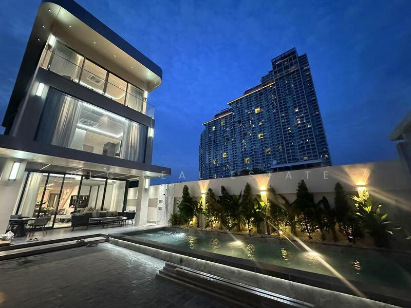 For Sale - Pool Villa 5 Bedrooms in Jomtien, Chon Buri (Pattaya)