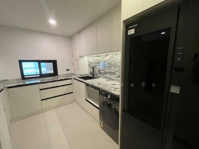 Navin Court, Bangkok, 63 Soi Ruamrudee 3, Lumphini, Pathum Wan, Bangkok, 3 Bedrooms, 175 sqm, Condo For Rent, by ปรีชา จิตต์สมนึก, 500058099 - DDproperty.com