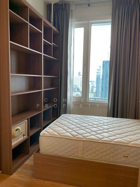 Siri At Sukhumvit, Bangkok, 902 Sukhumvit Road, Phra Kanong, Khlong Toei, Bangkok, 2 Bedrooms, 70 sqm, Condo For Rent, by Connex Property, 500058236 - DDproperty.com