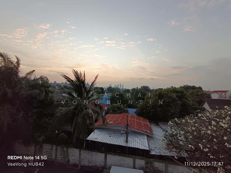 For Rent - HUB42 Family Suites แต่งครบ อยู่สบาย ใกล้สถานี เพียง 5990บาท/เดือน, Bangkok