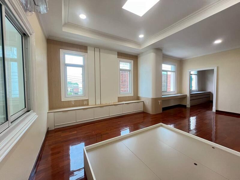 ให้เช่า - บ้านเดี่ยว สุขุมวิท ปรีดีพนมยงค์ 14, กรุงเทพ