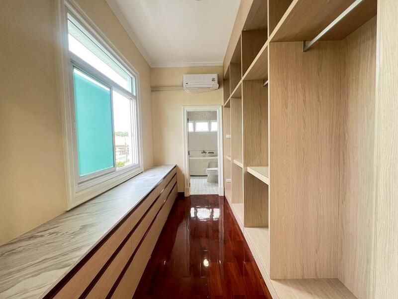 ให้เช่า - บ้านเดี่ยว สุขุมวิท ปรีดีพนมยงค์ 14, กรุงเทพ