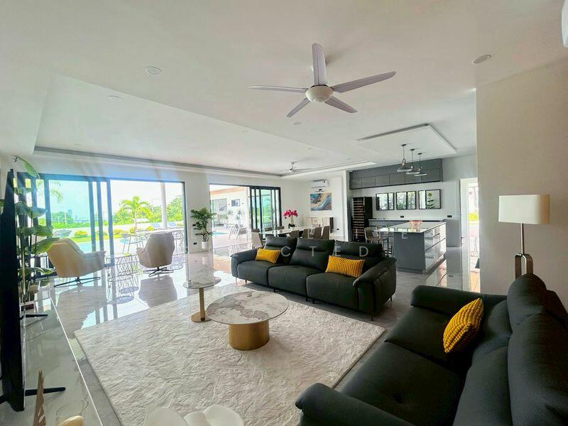 Modern Brand-New Pool Villa with Sea View – Great Location Near Sukhumvit, ชลบุรี, บางละมุง, บางละมุง, ชลบุรี, 594 ตร.ม., วิลล่า ขาย, โดย A LIST ELITE SELECTED, 500058404 - DDproperty.com