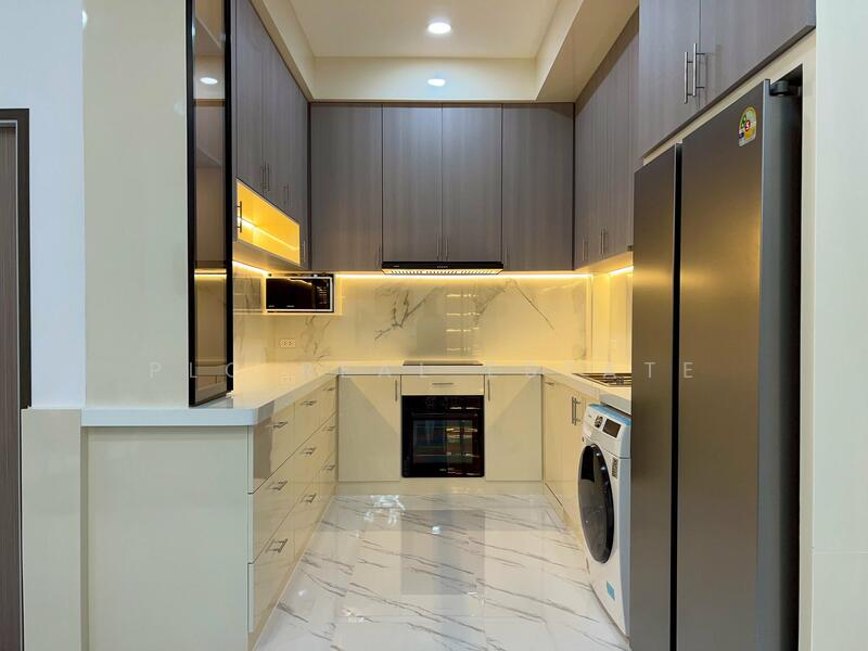 For Sale - Luxury Pool Villa for Sale in Huai Yai, Chon Buri (Pattaya)