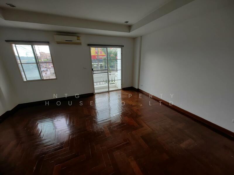 ให้เช่า - Park Gallery Watcharaphol : พาร์คแกลเลอรี่ วัชรพล, กรุงเทพ