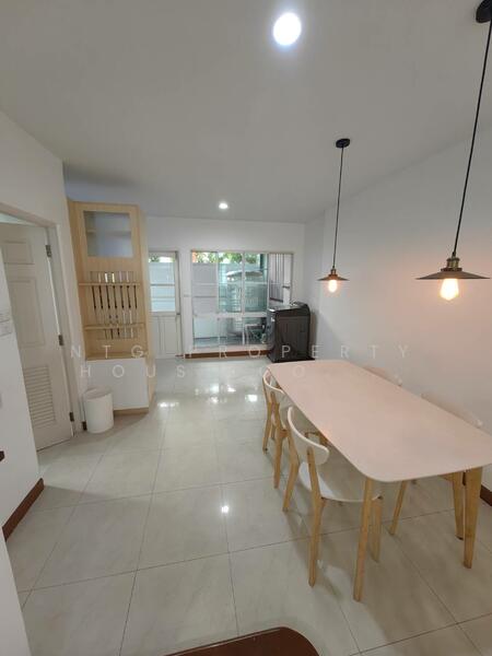 ให้เช่า - Park Gallery Watcharaphol : พาร์คแกลเลอรี่ วัชรพล, กรุงเทพ