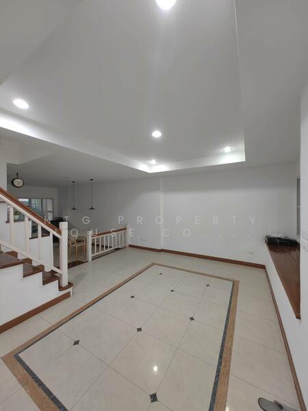 ให้เช่า - Park Gallery Watcharaphol : พาร์คแกลเลอรี่ วัชรพล, กรุงเทพ