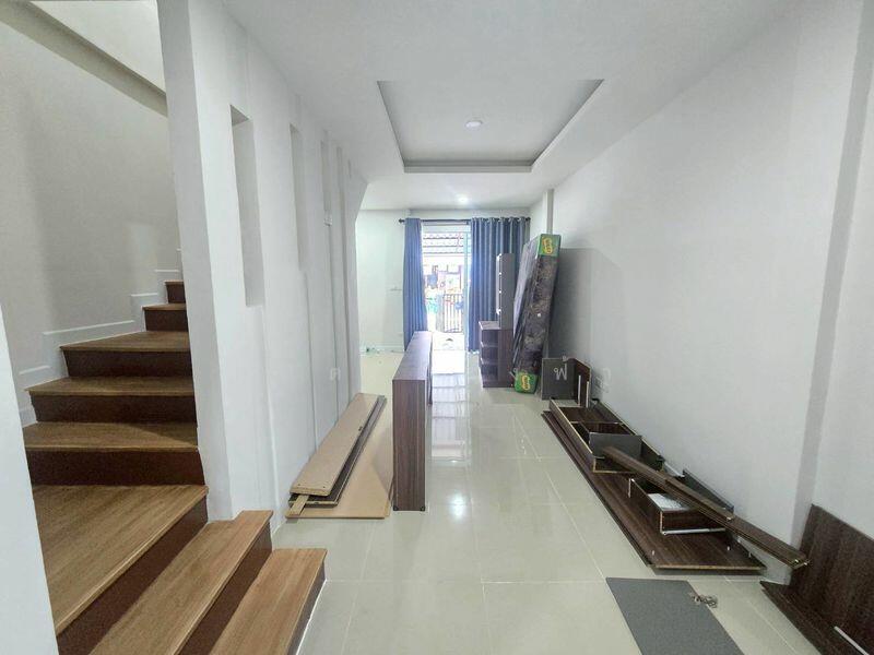 ให้เช่า - ให้เช่าทาวน์โฮม ม.เดอะพีค มาบยางพร ระยอง, ระยอง