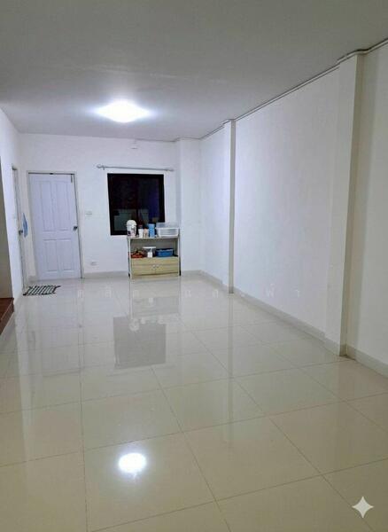 For Rent - ให้เช่าทาวน์โฮม ม.พาร์ควิว3 บึง ศรีราชา, Chon Buri (Pattaya)