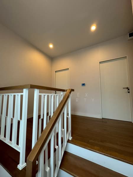 Burasiri Pattanakarn, Bangkok, New Pattanakarn Road, Prawet, Bangkok, 4 Bedrooms, 250 sqm, Single Detached House For Rent, by Connex Property, 500058834 - DDproperty.com