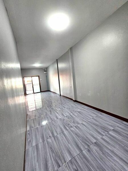 ให้เช่า - ให้เช่าทาวน์โฮม ม.จันทนาธานี หนองขาม เครือสหพัฒน์ ศรีราชา, ชลบุรี