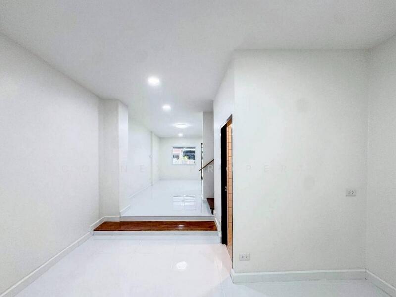 ขาย - หมู่บ้าน 84 แมนชั่น : Baan 84 Mansion, กรุงเทพ