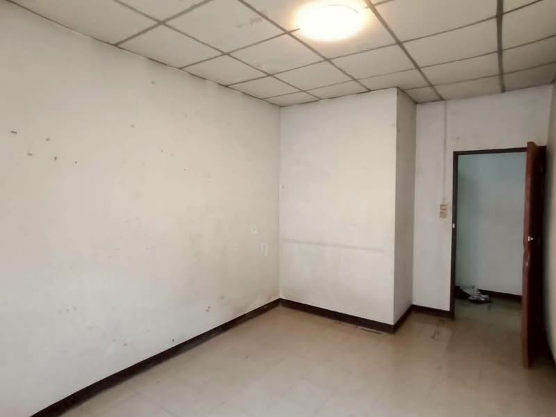 petkasame1 village, Bangkok, เพชรเกษม77/1, Nong Kham, Nong Khaem, Bangkok, 2 Bedrooms, 76 sqm, Townhouse For Sale, by คัจฉพงศ์ เดชะกุลกำจร, 500059069 - DDproperty.com