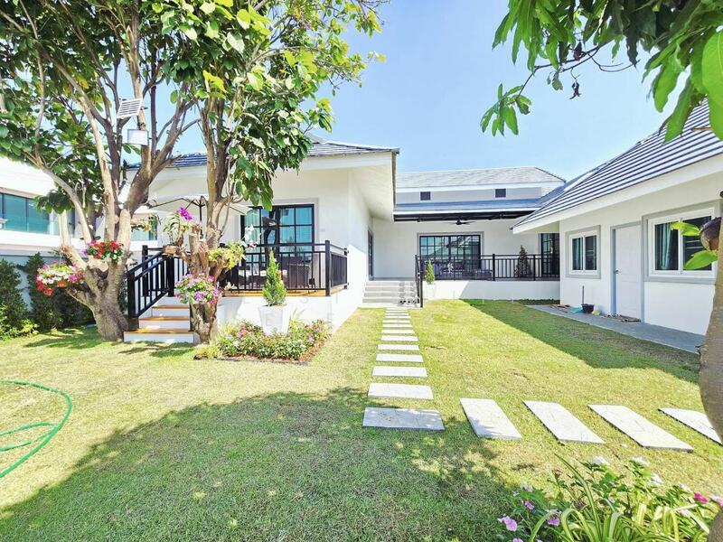 หมู่บ้านอิมเพรส ซอยสยามคันที่คลับ พรประภานิมิตร 19, ชลบุรี, บางละมุง, บางละมุง, ชลบุรี, 380 ตร.ม., วิลล่า ขาย, โดย A LIST ELITE SELECTED, 500059137 - DDproperty.com