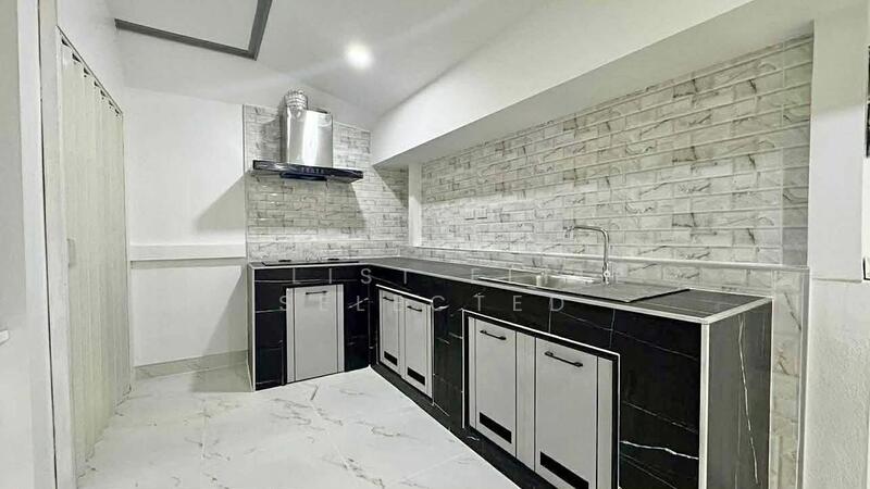 For Sale - หมู่บ้านรวิพรโกลเด้นฮิลล์ เขาตาโล, Chon Buri (Pattaya)