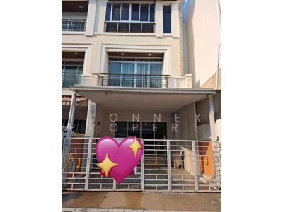 ขาย - Baan Klang Krung The Royal Vienna Ratchavipa - Ratchadaphisek : บ้านกลางกรุง เดอะ รอยัล เวียนนา รัชวิภา - รัชดาภิเษก, กรุงเทพ